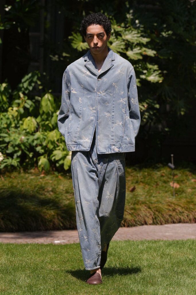 MAHMOUD — Who's Model latest work